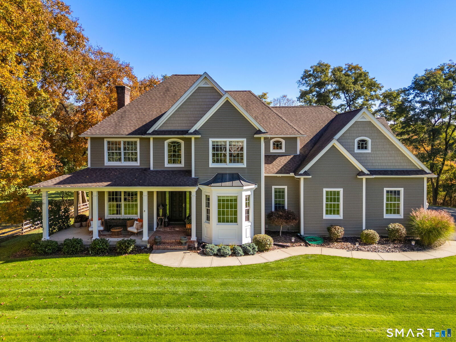 Property Photo:  22 Clay Creek Drive  CT 06078 