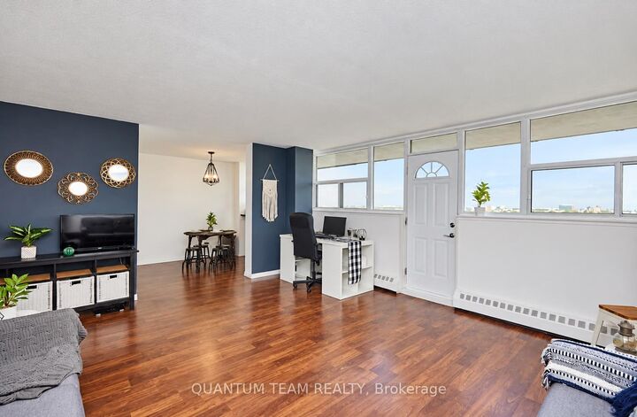 Property Photo:  215 Glenridge Avenue 1005  ON L2T 3G7 