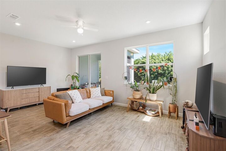 Property Photo: 11844 Sky Acres Terrace FL 34211