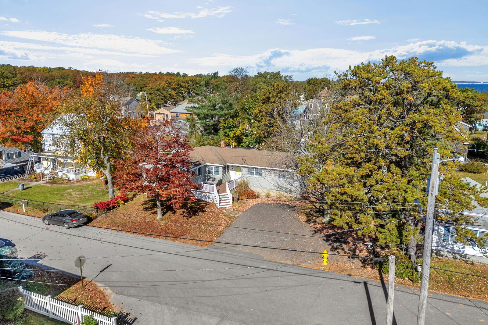 Property Photo:  16 Lower Beach Road  ME 04072 
