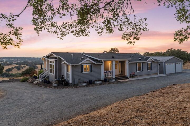 Property Photo:  8555 Vista Avenue  CA 95648 