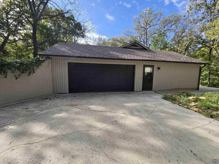 Property Photo:  9495 Deer Trail Rd  KS 66440 