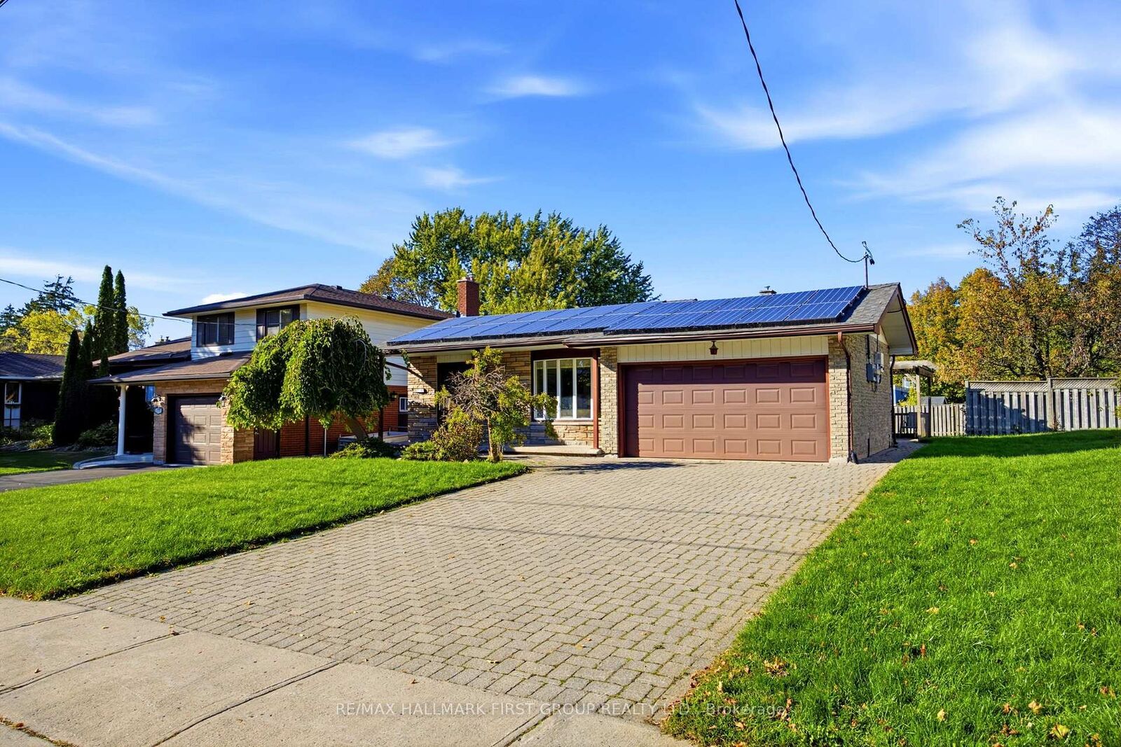 Property Photo:  518 Gilbert Street E  ON L1N 1R7 