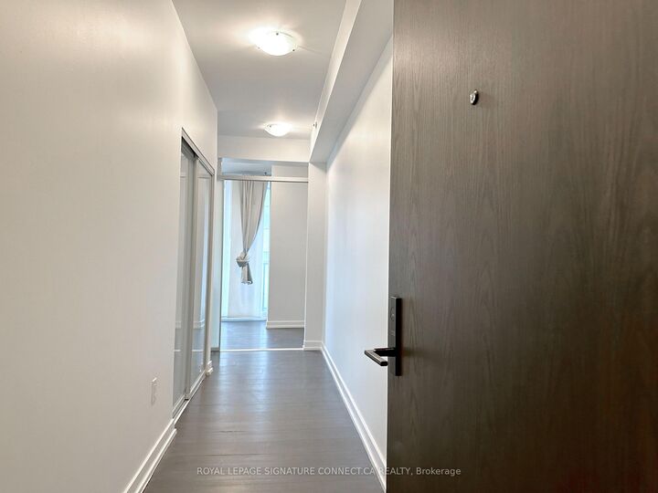 Property Photo:  426 University Avenue 1108  ON M5G 1S9 