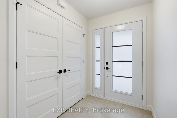 Property Photo:  136 Elizabeth Street  ON K0A 2M0 
