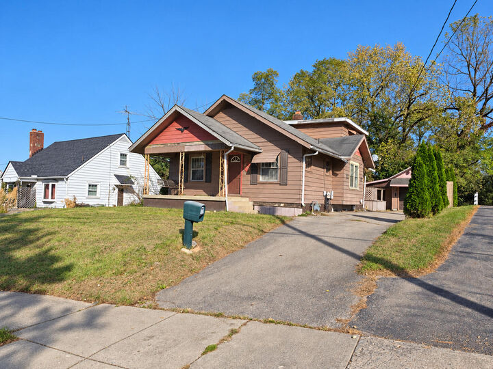 Property Photo:  418 Bellevue Avenue  OH 45503 
