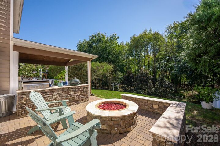 Property Photo:  6107 Cactus Valley Road  NC 28277 