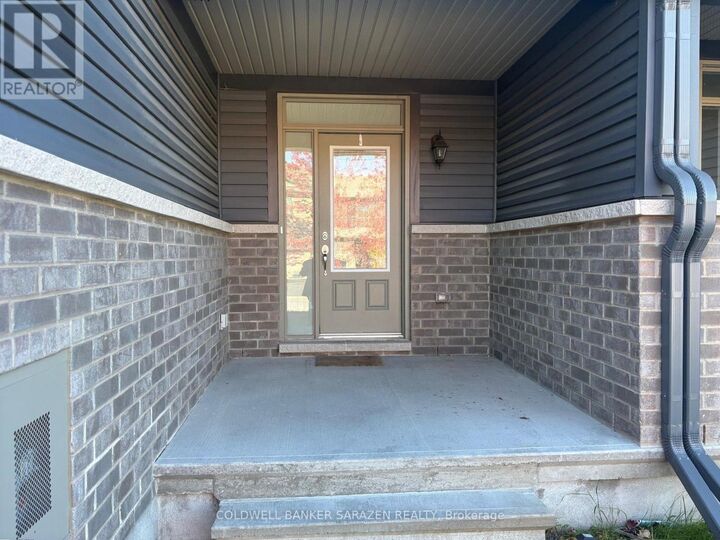 Property Photo:  216 Tim Sheehan Place  ON K2V 0N1 