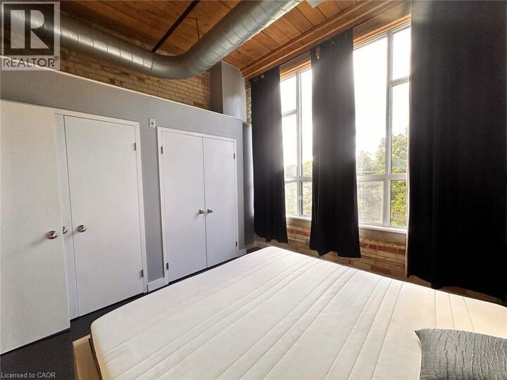 Property Photo:  120 Mansion Street 401  ON N2H 0A1 