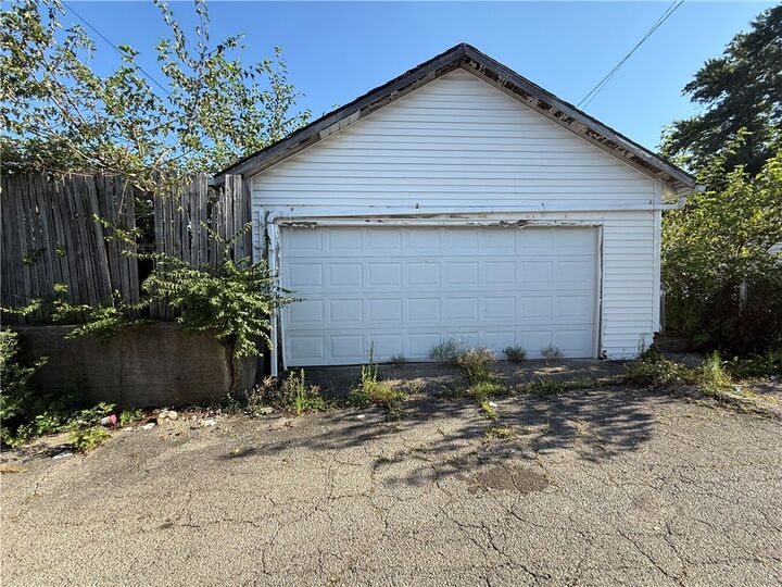 Property Photo:  1714 Gummer Avenue  OH 45403 