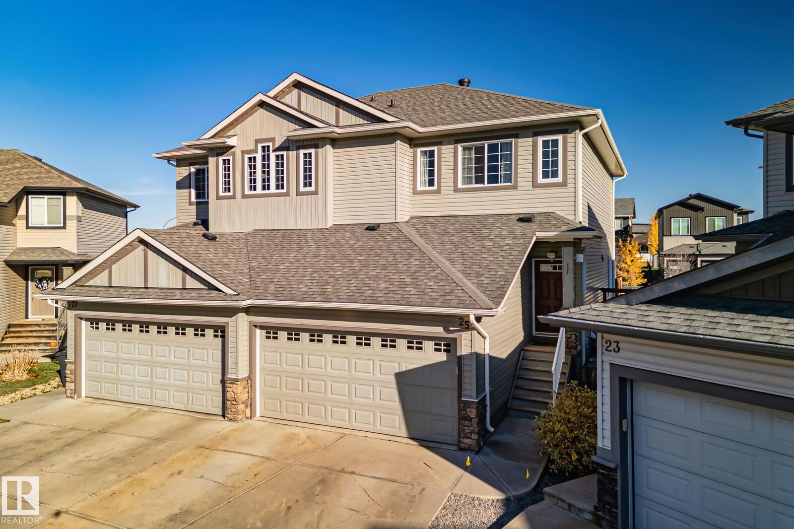 Property Photo:  25 McLean Court  AB T9E 1A3 