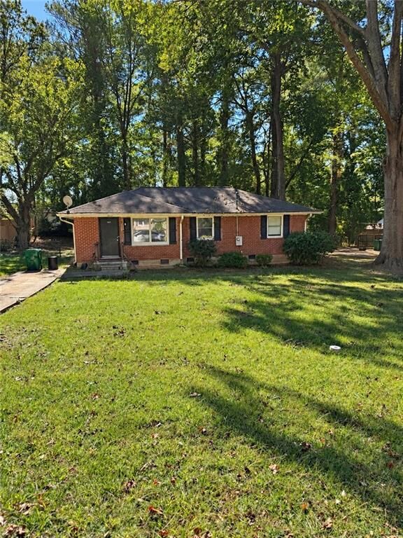 Property Photo: 3637 Larkspur Terrace GA 30032