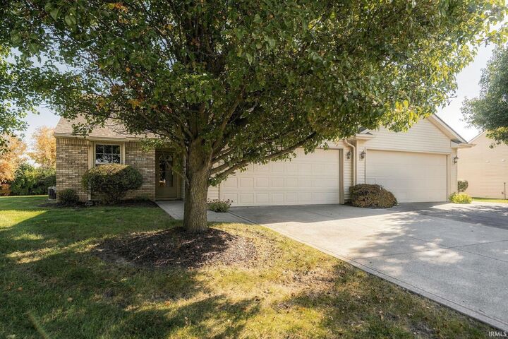 Property Photo:  2022 Blue Sage Cove  IN 46808-3507 