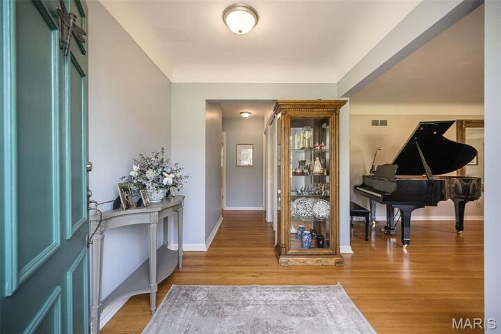 Property Photo: 22 Marsally Drive MO 63131
