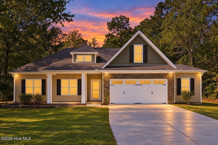 Property Photo:  611 Weeping Willow Lane  NC 28540 