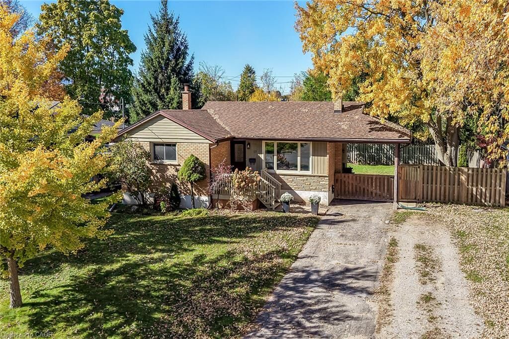 Property Photo: 17 Tranquility Street ON N3R 3H6
