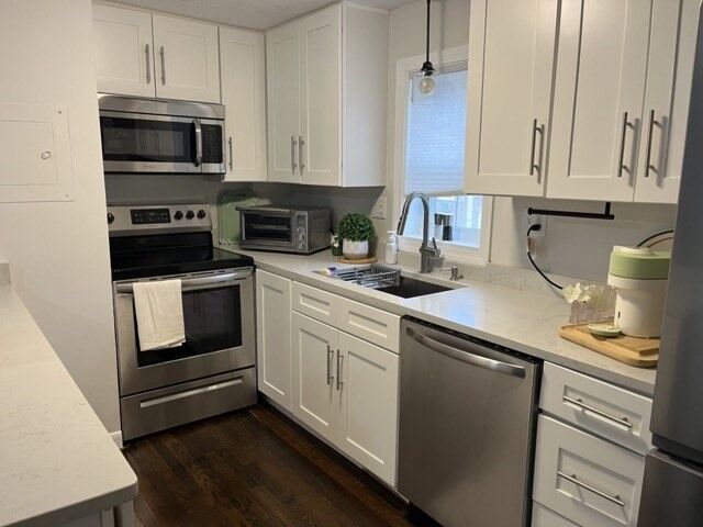 Property Photo:  27 Arlington Rd 3  MA 01801 