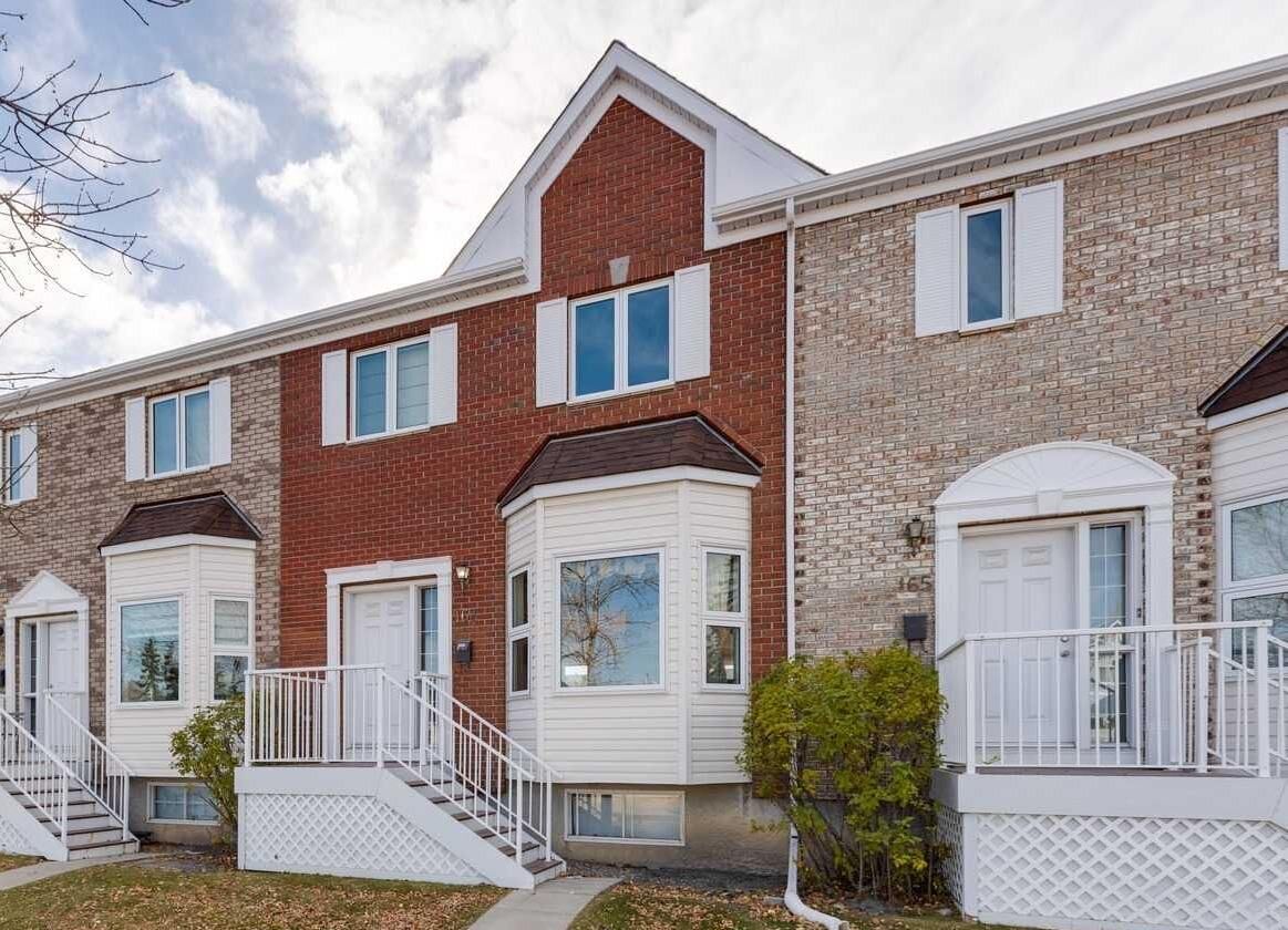 Property Photo:  163 Citadel Drive NW  AB T3G 4J5 