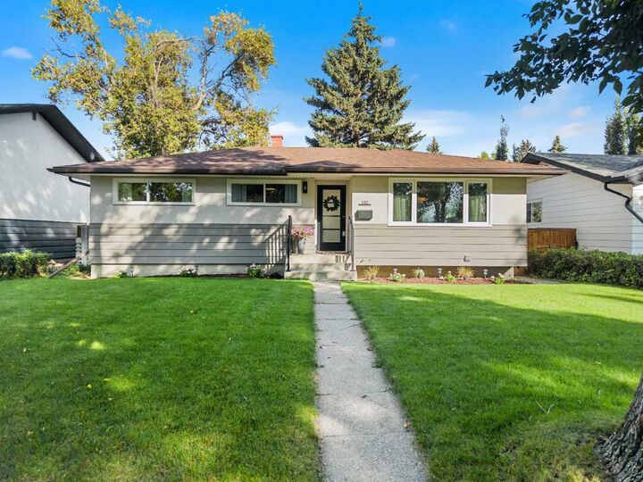Property Photo:  151 Fyffe Road SE  AB T2H 1C2 