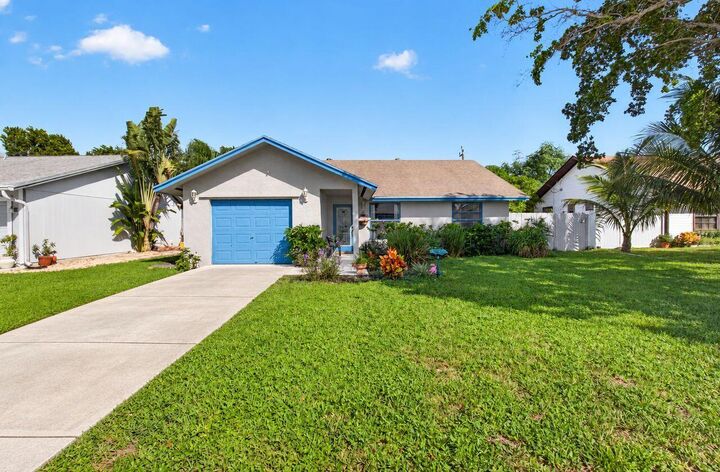 Property Photo:  731 SW 1st Court  FL 33426 