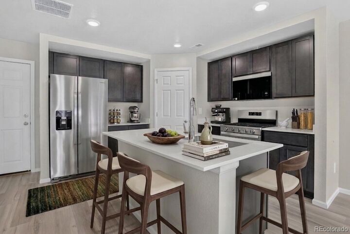Property Photo:  21267 E 65th Avenue  CO 80019 