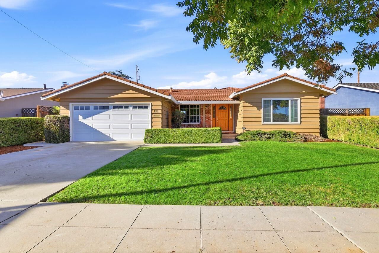 Property Photo: 1211 Greenmoor Drive CA 95118