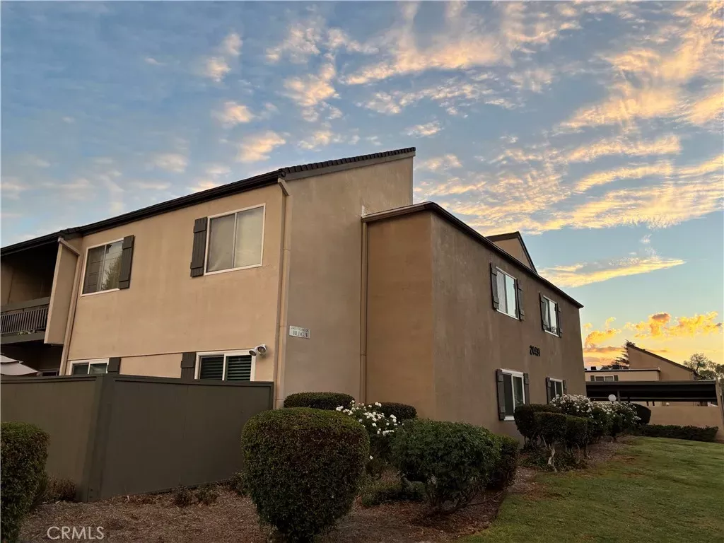 Property Photo:  24431 Trevino Drive V10  CA 91355 