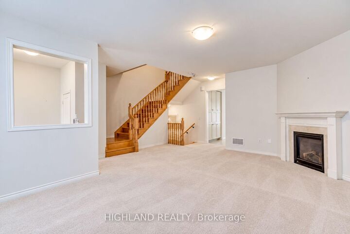 Property Photo:  166 Etheridge Avenue  ON L9E 1H1 