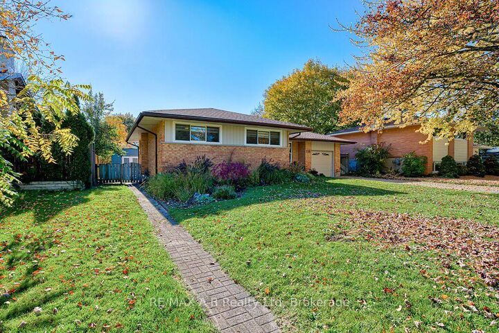 Property Photo: 118 Feick Crescent ON N5A 5X2