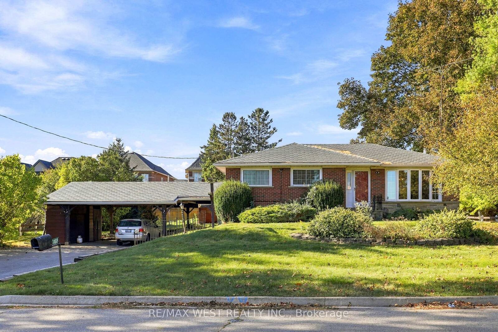 Property Photo:  10168 Tenth Line N/A  ON L0P 1K0 