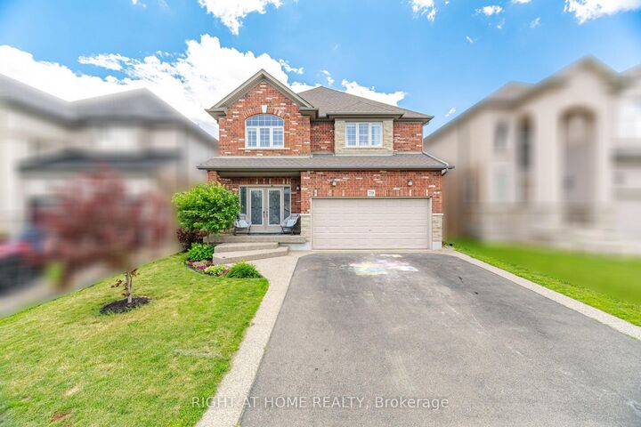 Property Photo:  79 Garinger Crescent  ON L0R 1C0 