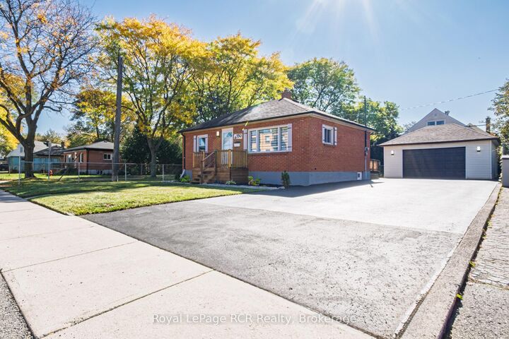 Property Photo: 330 Melvin Avenue ON L8H 2L1