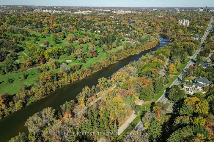 Property Photo:  786 Springbank Drive  ON N6K 1A4 