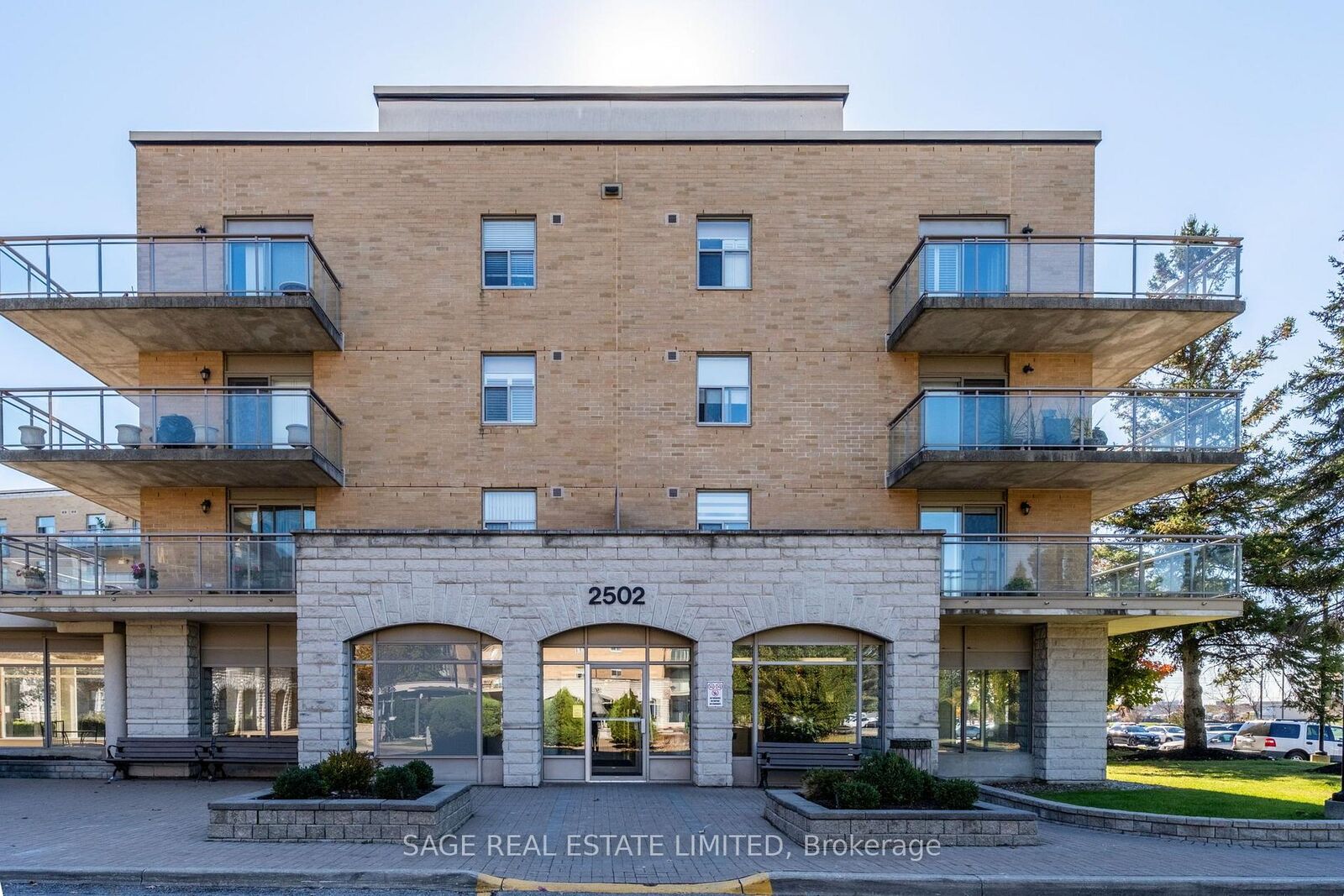 Property Photo:  2502 Rutherford Road 309  ON L4K 5N6 