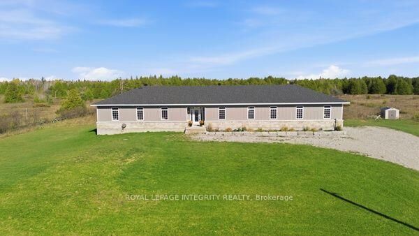 Property Photo:  2064 Rosedale Road N  ON K7A 0G2 