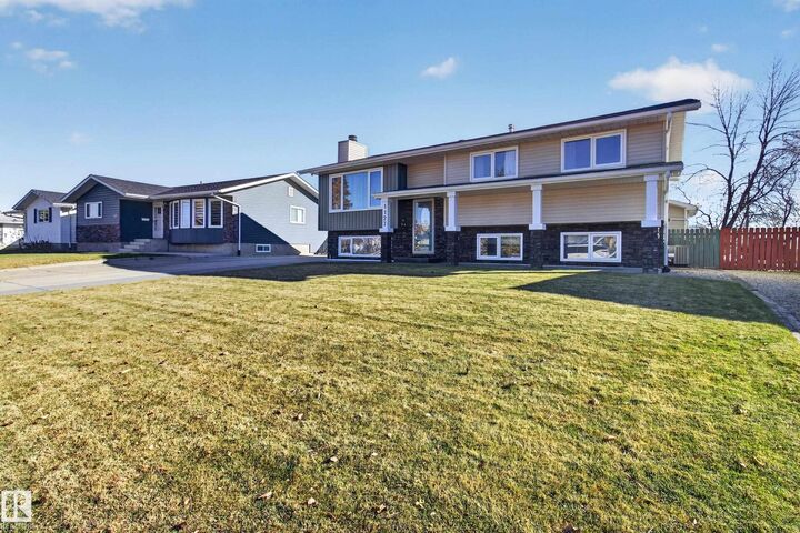 Property Photo:  1127 68 St NW  AB T6K 3K3 