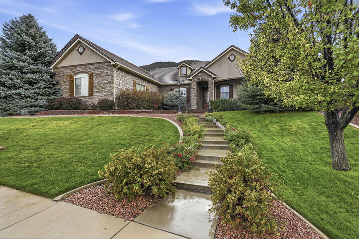 Property Photo:  1148 E Ashdown Forest Rd  UT 84721 