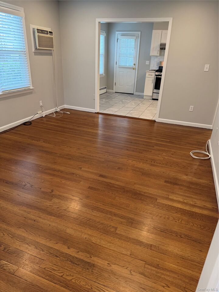 Property Photo: 189 Lockwood Avenue 1 NY 10701