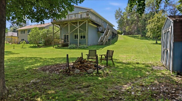 Property Photo:  824 Halsey Avenue SE  MN 55313 