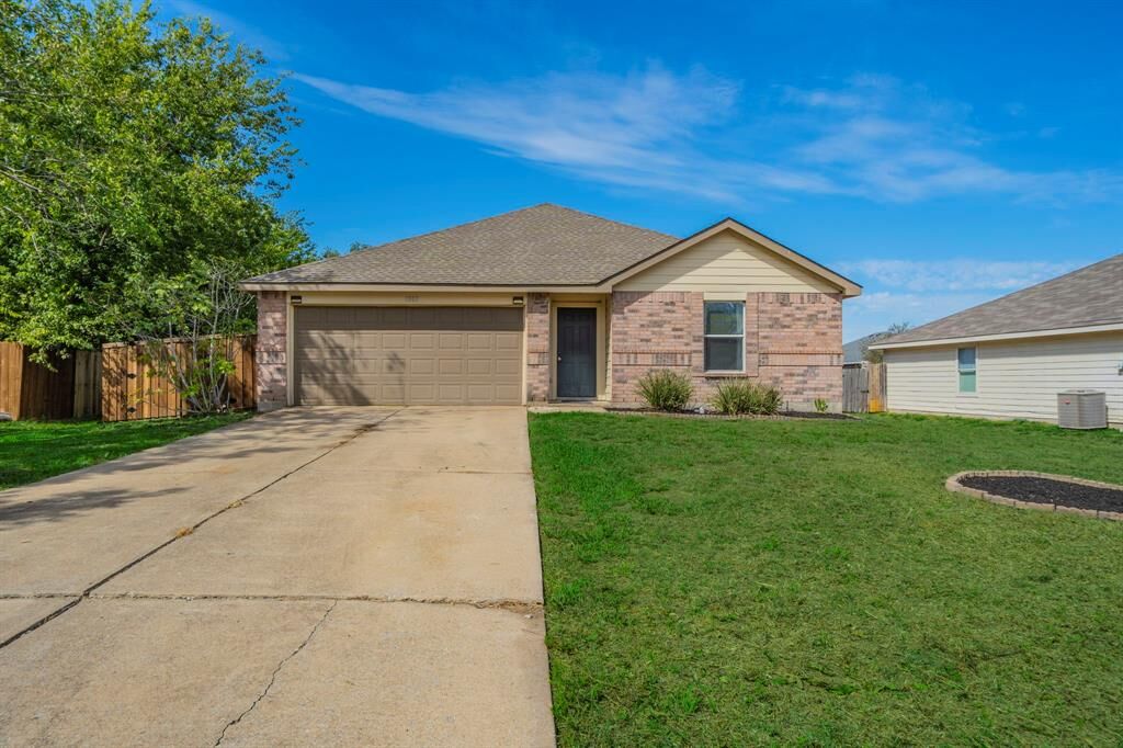 Property Photo:  1803 Brookwood Drive  TX 75160 
