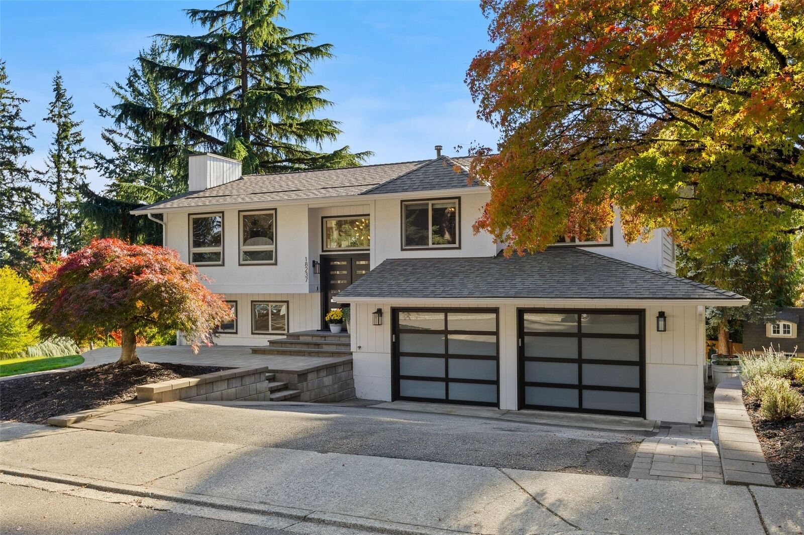 Property Photo: 18237 129th Place NE WA 98011