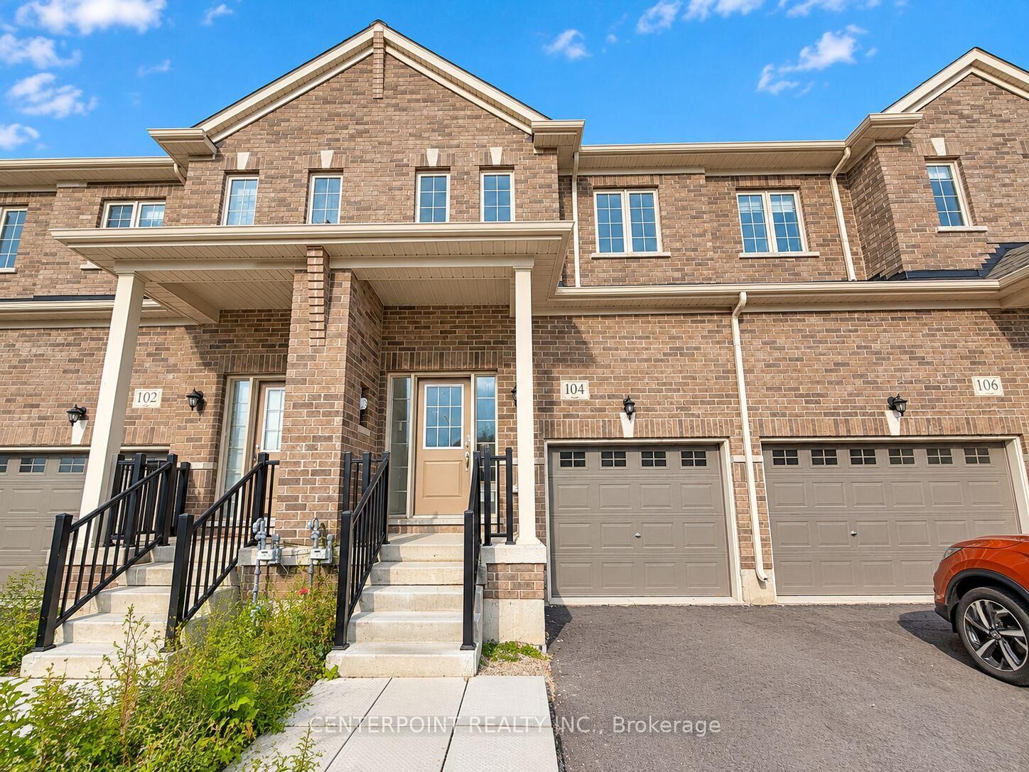 Property Photo:  104 Morgan Avenue  ON N0C 1B0 