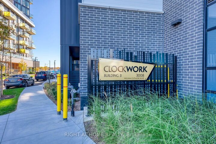 Property Photo:  3008 William Cutmore Boulevard  ON L6H 8E7 