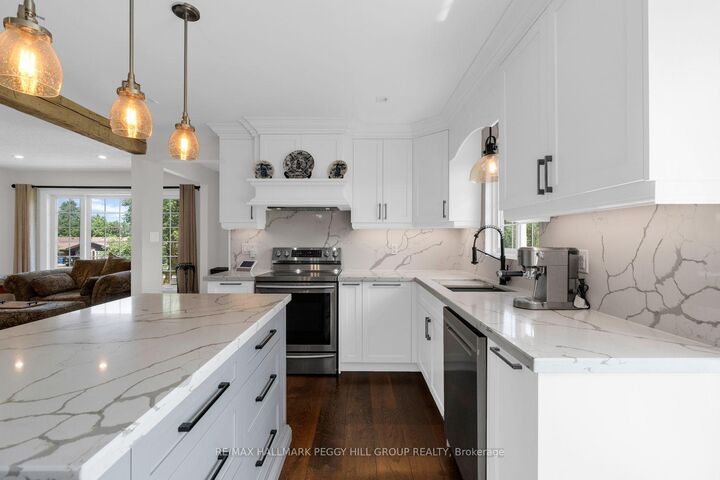 Property Photo:  154 Bythia Street  ON L9W 4E8 
