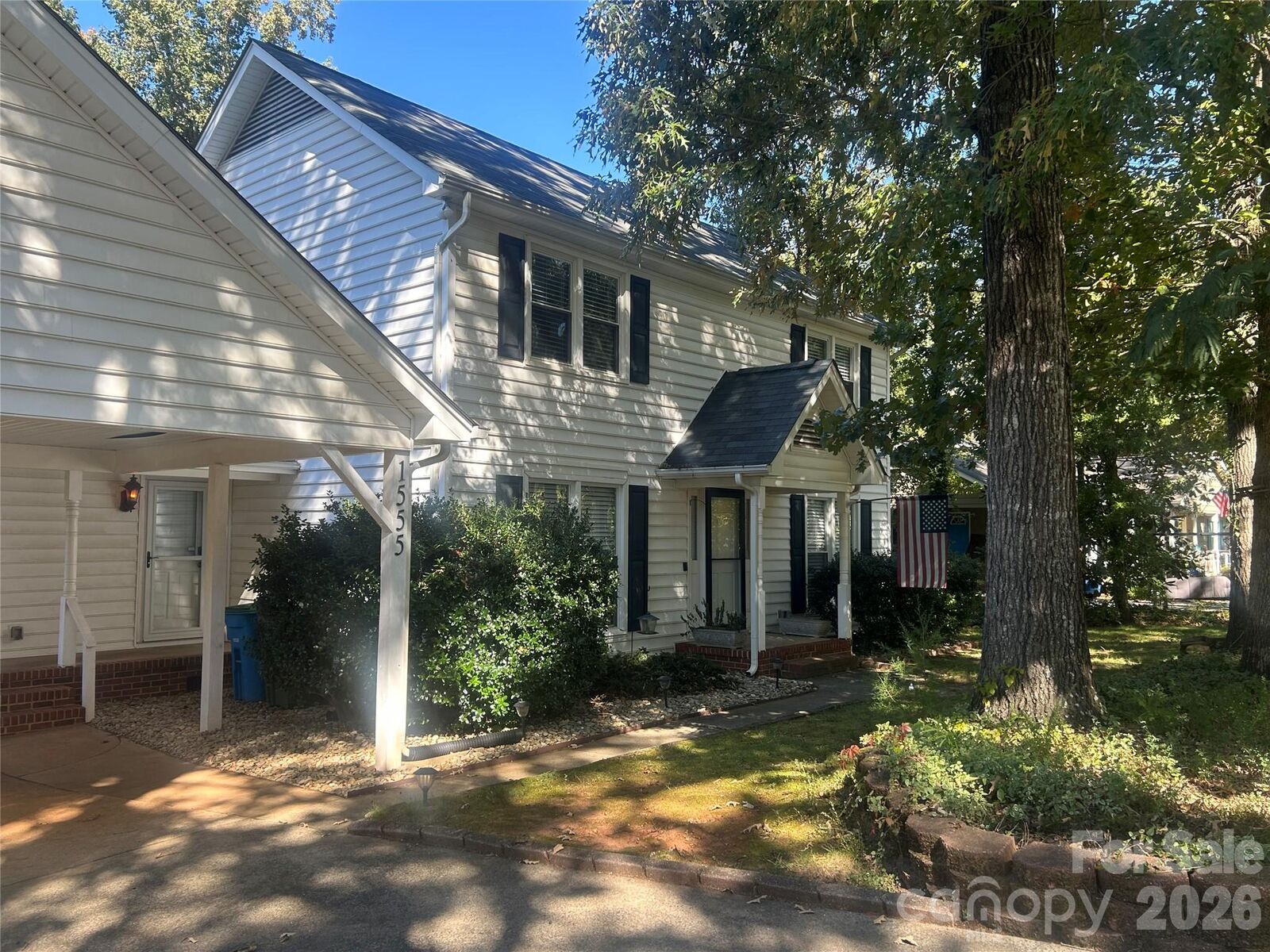 Property Photo:  1555 Brookbend Court  SC 29715 