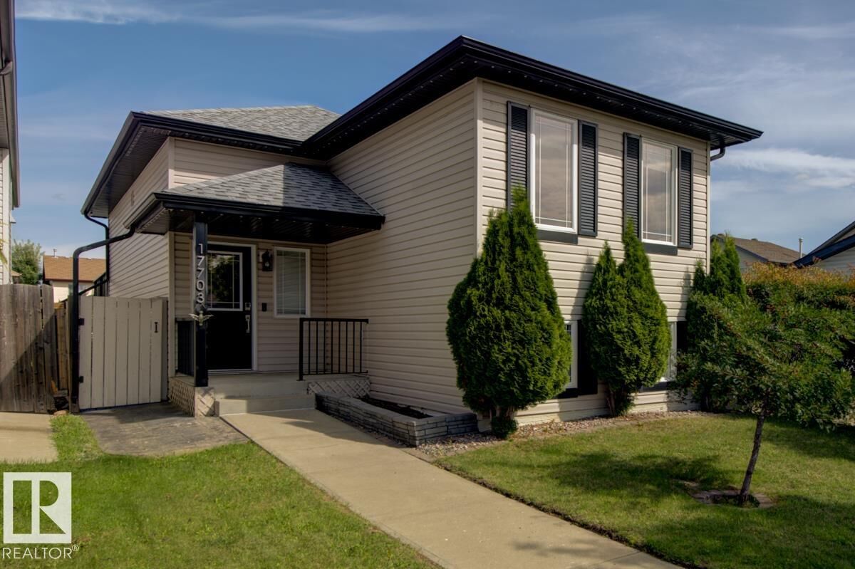 Property Photo:  17703 90 Street NW  AB T5Z 0A2 