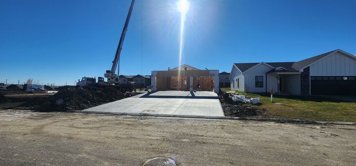 Property Photo: 375 14th St NE ND 58858