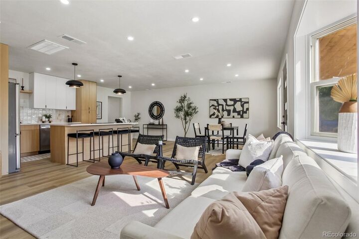 Property Photo:  3273 S Elm Street  CO 80222 