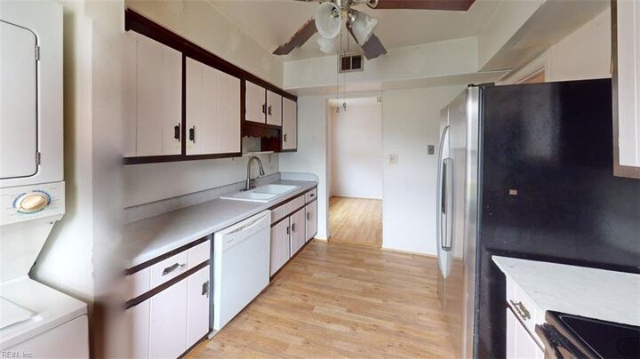 Property Photo:  3211 Clover Hill Dr  VA 23703 