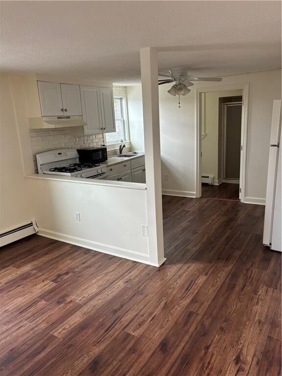 Property Photo: 1703 Cranston Street RI 02920